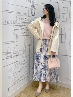 「春カラー」｜「アイテム（マウンテンパーカー）」を使った、natsuさん（レディース・156cm）の冬コーディネート