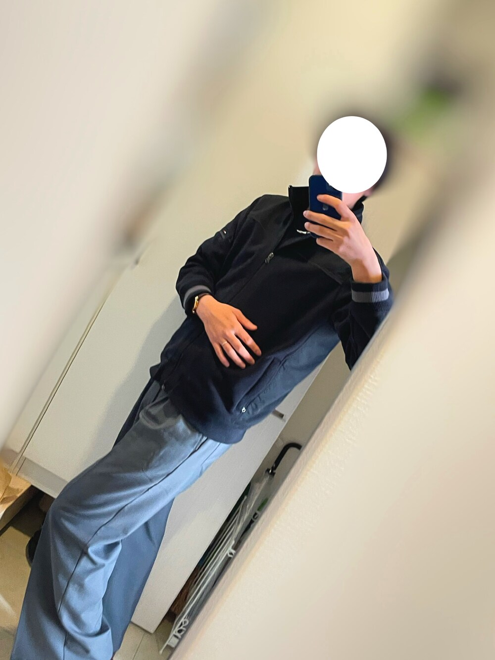 「お洒落さんとつながりたい、春ファッション」｜「Rocky Monroeのセンタープレス 2タック ワイドストレートスラックスパンツ（スラックス、グレー系）」を使った、chocodollさん（メンズ・185cm）の春コーディネートの1枚目の写真