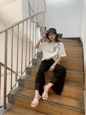 「MURUA（ムルーア）のアイテム（シューズ）」を使った、飯村 美沙さん（レディース・156cm）の春コーディネート