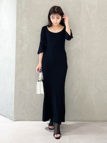 MERCURYDUO　パネルラインカフスニットワンピース　黒色　Sサイズ　中古品 MERCURYDUO パネルラインカフスニットワンピース 黒色 Sサイズ