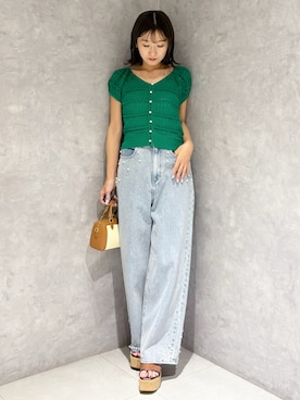 「MERCURYDUO（マーキュリーデュオ）のパールデニムパンツ（デニムパンツ、ブルー系）」を使った、kaho さん（レディース・151cm）の春コーディネート