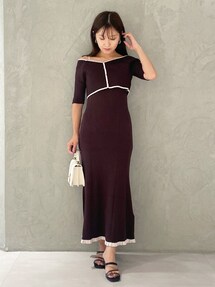 バイカラーバックレースアップニットワンピース｜マーキュリーデュオ