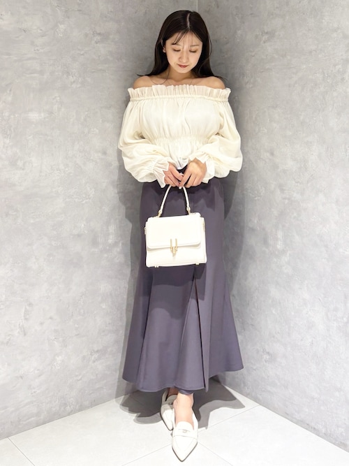 2WAYオフショルシャーリングブラウス