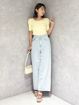 「MERCURYDUO（マーキュリーデュオ）のパールデニムパンツ（デニムパンツ、ブルー系）」を使った、kaho さん（レディース・151cm）の春コーディネート