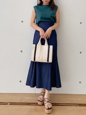「MERCURYDUO（マーキュリーデュオ）のアイテム（Tシャツ/カットソー）」を使った、kaho さん（レディース・151cm）の春コーディネート
