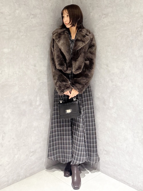 セール】テーラードカラーフェイクファーショートコート（その他