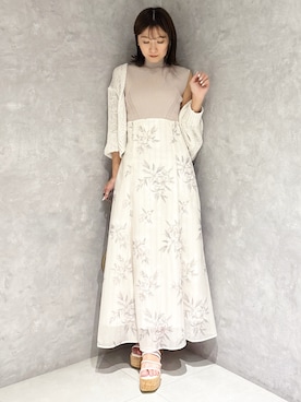 「MERCURYDUO（マーキュリーデュオ）の花柄ドッキングバックレースアップワンピース（ワンピース、ベージュ系）」を使った、kaho さん（レディース・151cm）の春コーディネート