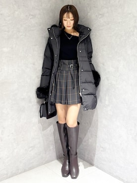 「アイテム（スカート、グリーン系）」を使った、kaho さん（レディース・151cm）の冬コーディネート