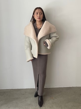 「アイテム（ムートンコート）」を使った、MISAKI KUBOさん（レディース・157cm）の秋コーディネート