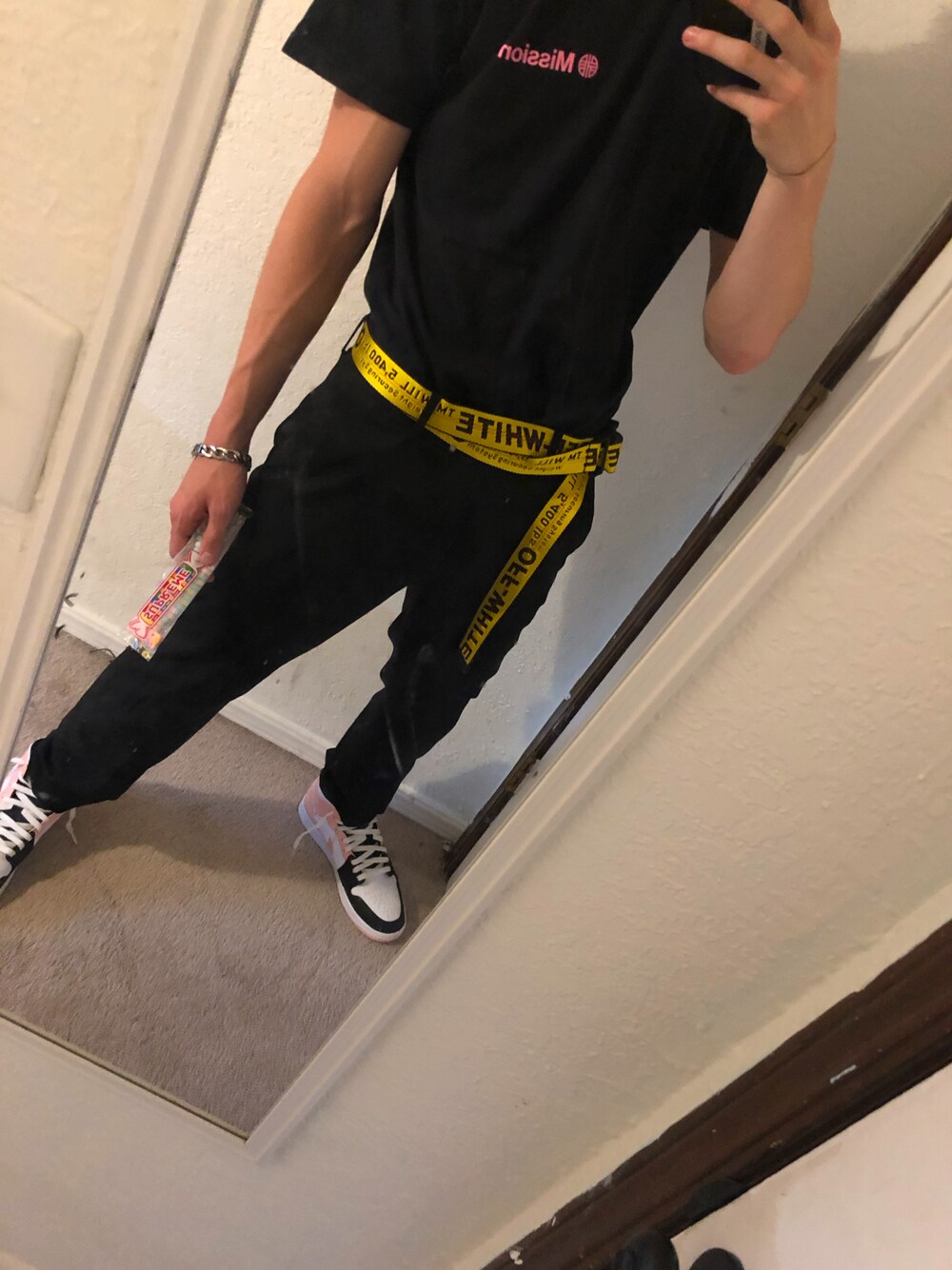 parkerisalive｜off whiteのベルトを使ったコーディネート - WEAR