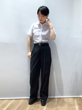 「TOKYO SHIRTS（トウキョウシャツ）の形態安定ノンアイロン ワイド 半袖ビジネスワイシャツ（ビジネスシャツ、パープル系）」を使った、BRICK HOUSE by Tokyo Shirts 鹿児島イオンモール店さん（レディース・157cm）の夏コーディネート