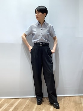 「TOKYO SHIRTS（トウキョウシャツ）の【吸水速乾】【COFREX】形態安定ノンアイロン スキッパー 半袖ビジネスワイシャツ（ビジネスシャツ、ブルー系）」を使った、BRICK HOUSE by Tokyo Shirts 鹿児島イオンモール店さん（レディース・157cm）の夏コーディネート