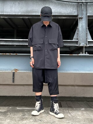 JULIUS（ユリウス）の「JULIUS/ユリウス/サテンジオメトリックシームド