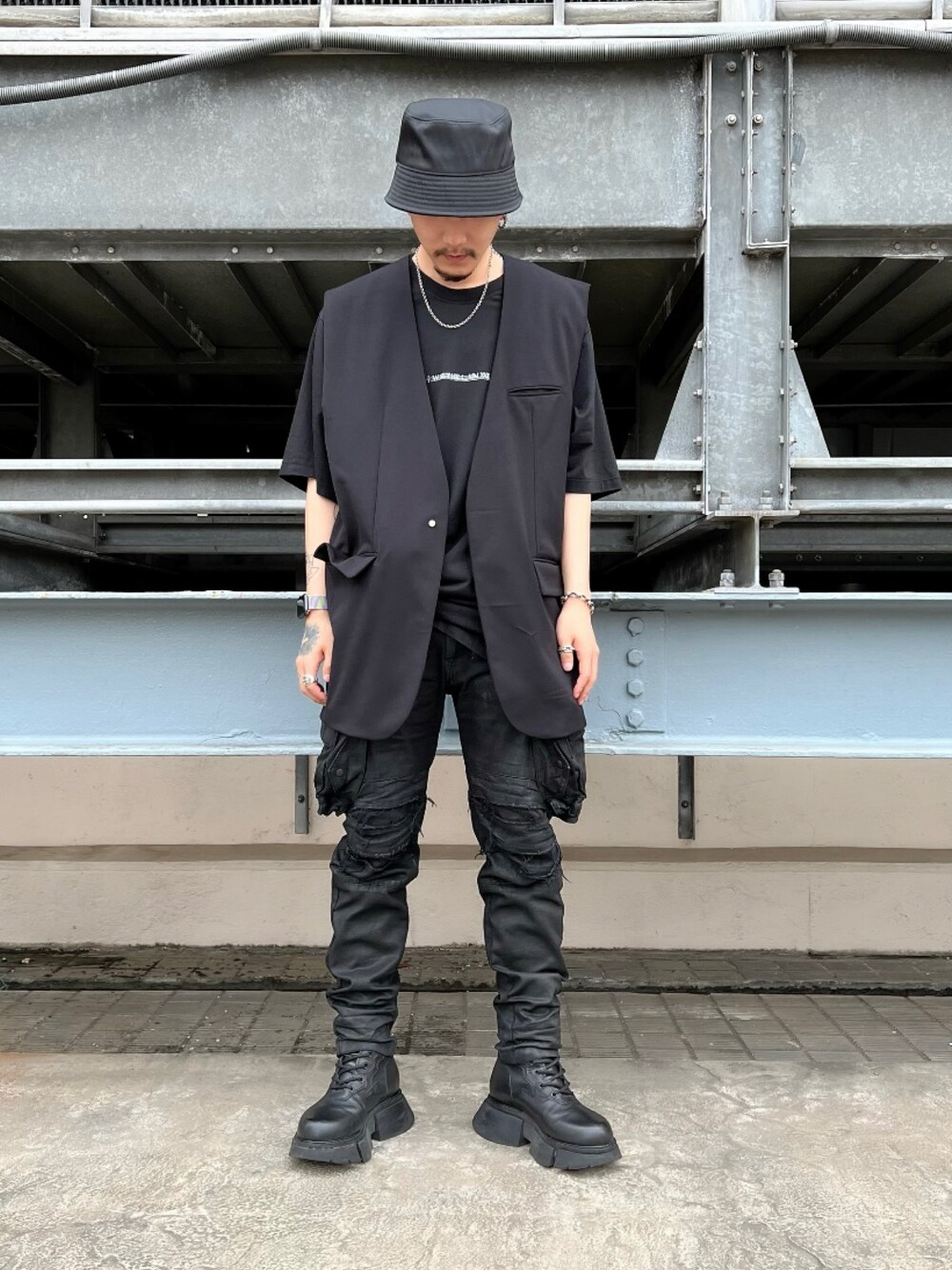JULIUSガスマスクカーゴパンツ 777PAM23-BK JULIUSガスマスクカーゴパンツ 777PAM23-BK JULIUS（ユリウス