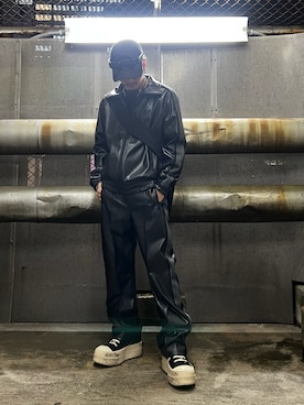 「WHITELAND（ホワイトランド）のアイテム（バッグ）」を使った、otokuniさん（メンズ・165cm）の冬コーディネート