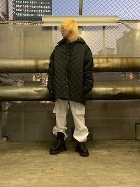 「A4A（エーフォーエー）のA4A/エーフォーエー/40s強撚糸ラウンドTシャツ（Tシャツ/カットソー）」を使った、otokuniさん（メンズ・165cm）の冬コーディネート