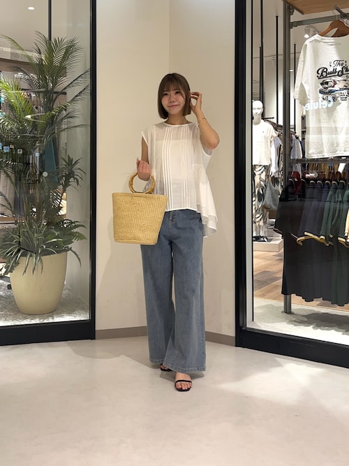 キャシャストラップピンヒール