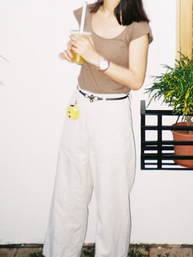 「BT21（ビーティーイシビル）のアイテム（スマホグッズ）」を使った、waiさん（レディース・158cm）の春コーディネート