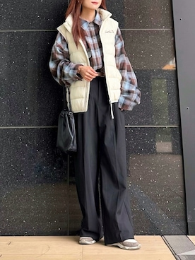 「アイテム（ダウンベスト）」を使った、Marielさん（レディース・149cm）の秋コーディネート