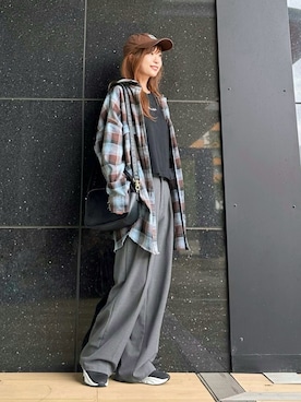 「アイテム（スリッポン）」を使った、Marielさん（レディース・149cm）の秋コーディネート