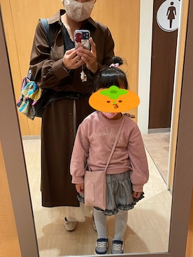 「la poche biscuit（ラポシェビスキュイ）のアイテム（スカート）」を使った、tmokoさん（レディース・151cm）の秋コーディネート
