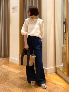 「アイテム（かごバッグ）」を使った、森まどかさん（骨格ナチュラル・レディース・153cm）の夏コーディネート