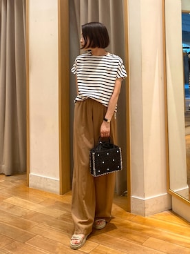 「アイテム（かごバッグ）」を使った、森まどかさん（骨格ナチュラル・レディース・153cm）の夏コーディネート