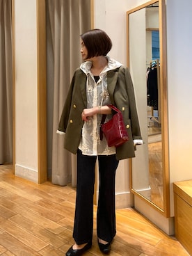 「アイテム（テーラードジャケット）」を使った、森まどかさん（レディース・153cm・40代）の秋コーディネート