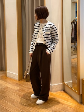 「アイテム（スラックス）」を使った、森まどかさん（レディース・153cm）の秋コーディネート