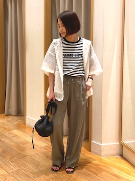 「アイテム（かごバッグ）」を使った、森まどかさん（骨格ナチュラル・レディース・153cm）の夏コーディネート