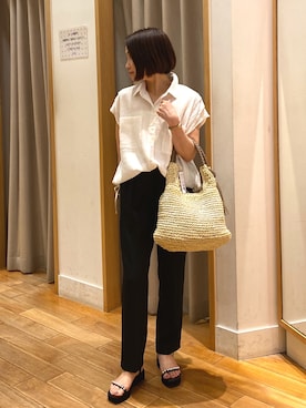 「アイテム（かごバッグ）」を使った、森まどかさん（骨格ナチュラル・レディース・153cm）の夏コーディネート