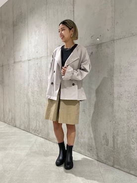 「アイテム（トレンチコート）」を使った、カワノさん（レディース・161cm）の秋コーディネート