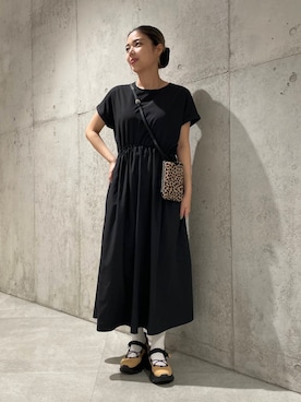 「アイテム（バッグ、レッド系）」を使った、カワノさん（レディース・161cm）の夏コーディネート