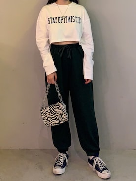 「SPINNS（スピンズ）のロゴ刺繍 ショート丈長袖Tシャツ（Tシャツ/カットソー）」を使った、あんみさん（レディース・156cm）の秋コーディネート