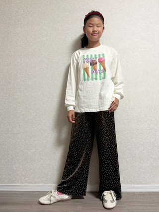 「BAYFLOW（ベイフロー）の[セットアップで着用可能☆]ベロアワイドパンツ(KIDS)（その他パンツ）」を使った、lenlen_rinrinさん（キッズ・110cm）の秋コーディネート