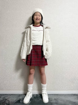 「アイテム（スカート）」を使った、lenlen_rinrinさん（キッズ・142cm）の冬コーディネート