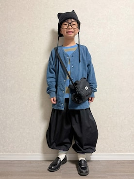 「GU（ジーユー）のアイテム（パンツ）」を使った、lenlen_rinrinさん（キッズ・110cm）の秋コーディネート