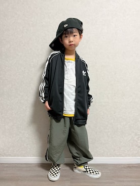 「NEW ERA（ニューエラ）のアイテム」を使った、lenlen_rinrinさん（キッズ・110cm）の冬コーディネート