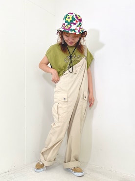 「CUBE SUGAR（キューブシュガー）のアイテム（サロペット/オーバーオール）」を使った、ioriさん（レディース・146cm）の夏コーディネート
