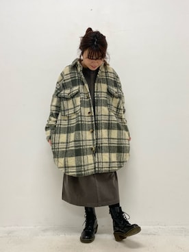 「CUBE SUGAR（キューブシュガー）のアイテム（カバーオール）」を使った、ioriさん（レディース・146cm）の冬コーディネート
