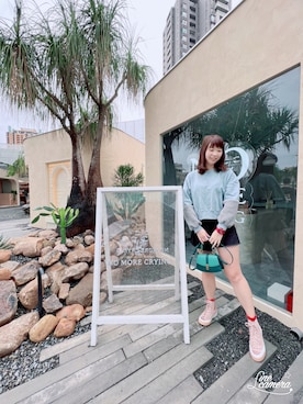 「H:CONNECT（エイチコネクト）のアイテム」を使った、Olive Yangさん（レディース・170cm）の冬コーディネート