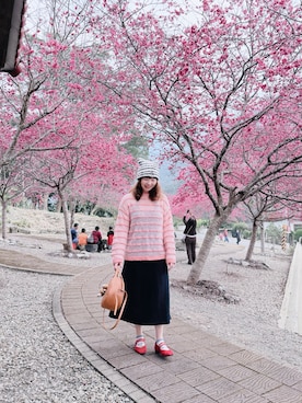 「MLB（メジャーリーグベースボール）のアイテム」を使った、Olive Yangさん（レディース・170cm）の冬コーディネート