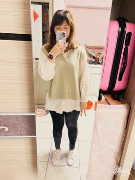 「AIR SPACE（エアースペース）のアイテム（トップス）」を使った、Olive Yangさん（レディース・170cm）の冬コーディネート