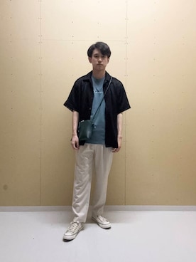 「URBANRESEARCH」｜「アイテム（スラックス）」を使った、kkkkさん（メンズ・169cm）の夏コーディネート