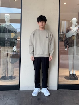 「スラックスパンツ」｜「アイテム（スウェット）」を使った、kkkkさん（メンズ・168cm）の秋コーディネート