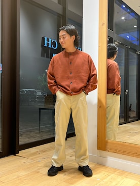 「MERRELL（メレル）のアイテム（スニーカー）」を使った、柊さん（メンズ・169cm）の秋コーディネート