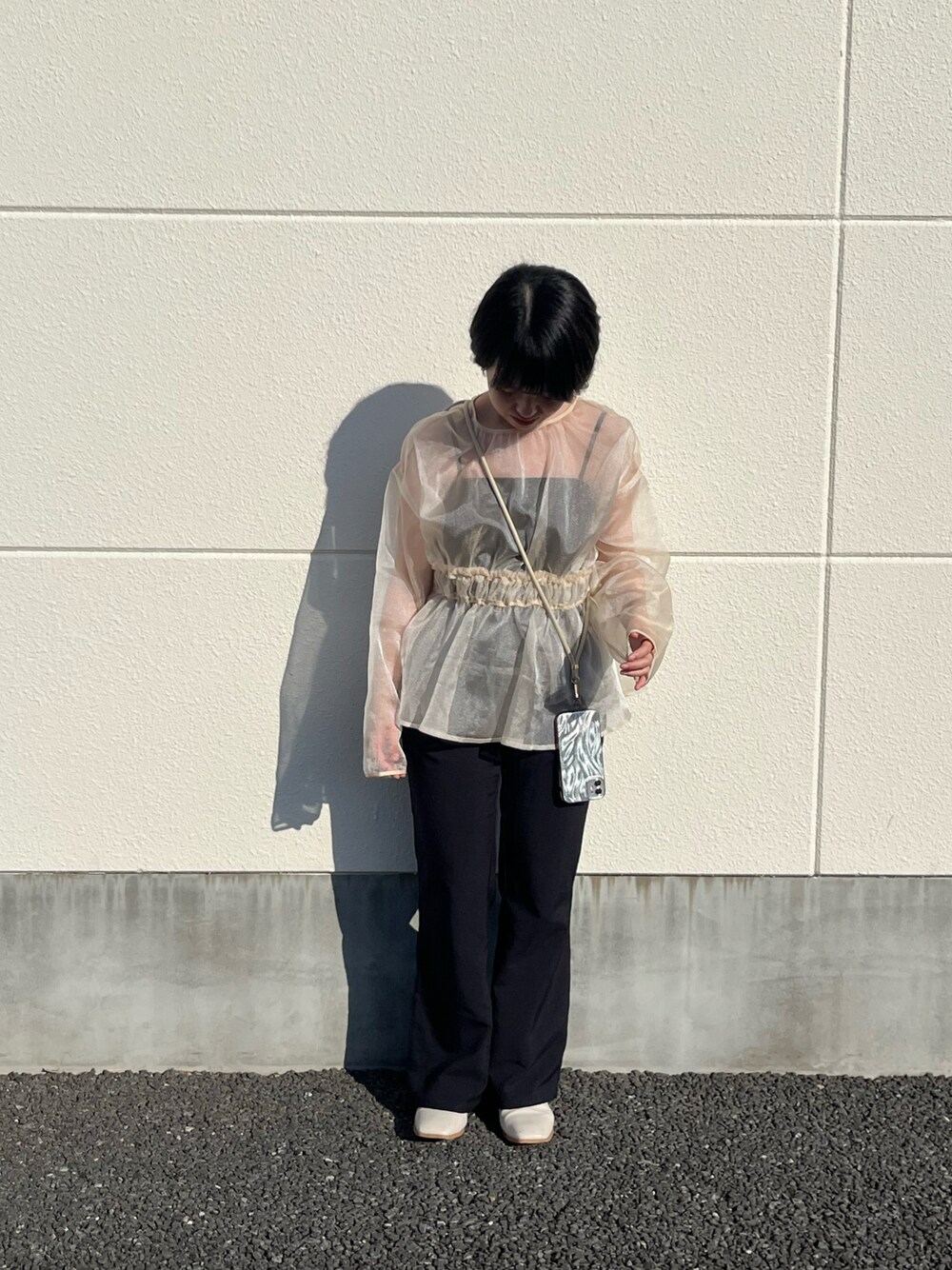 「秋っぽコーデ更新中、チュールトップス、休日スタイル、秋、おしゃれさんと繋がりたい、大人かわいい」｜「GUのアイテム（ブーツ、ホワイト系）」を使った、suiさん（骨格ウェーブ・レディース・150cm）の秋コーディネートの1枚目の写真