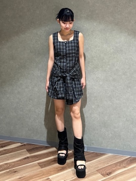 「EMODA（エモダ）のアイテム（アクセサリー）」を使った、高橋伶奈さん（レディース・156cm）の夏コーディネート