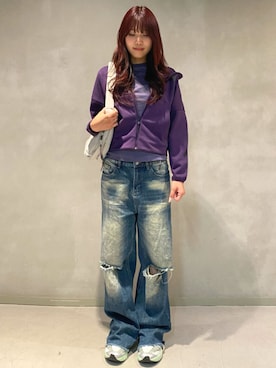 「アイテム（パーカー）」を使った、yiさん（レディース・174cm）の秋コーディネート