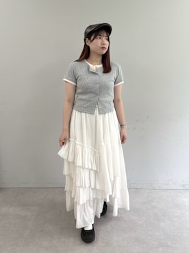 「w closet（ダブルクローゼット）のアシメティアードロングスカート（スカート、ホワイト系）」を使った、みさとさん（レディース・152cm）の夏コーディネート